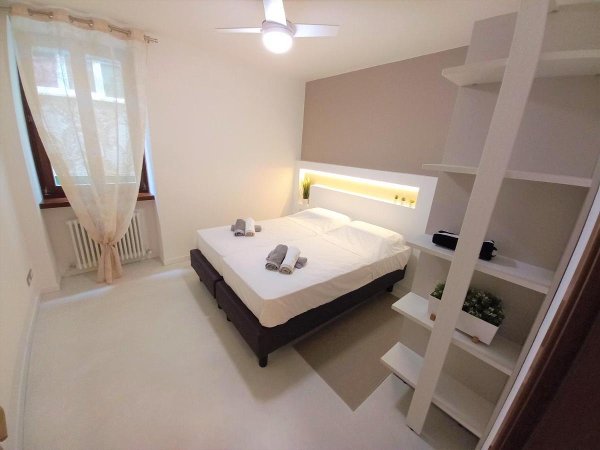 North Lake Riva Apartment, Steps From The Garda Lake Екстериор снимка